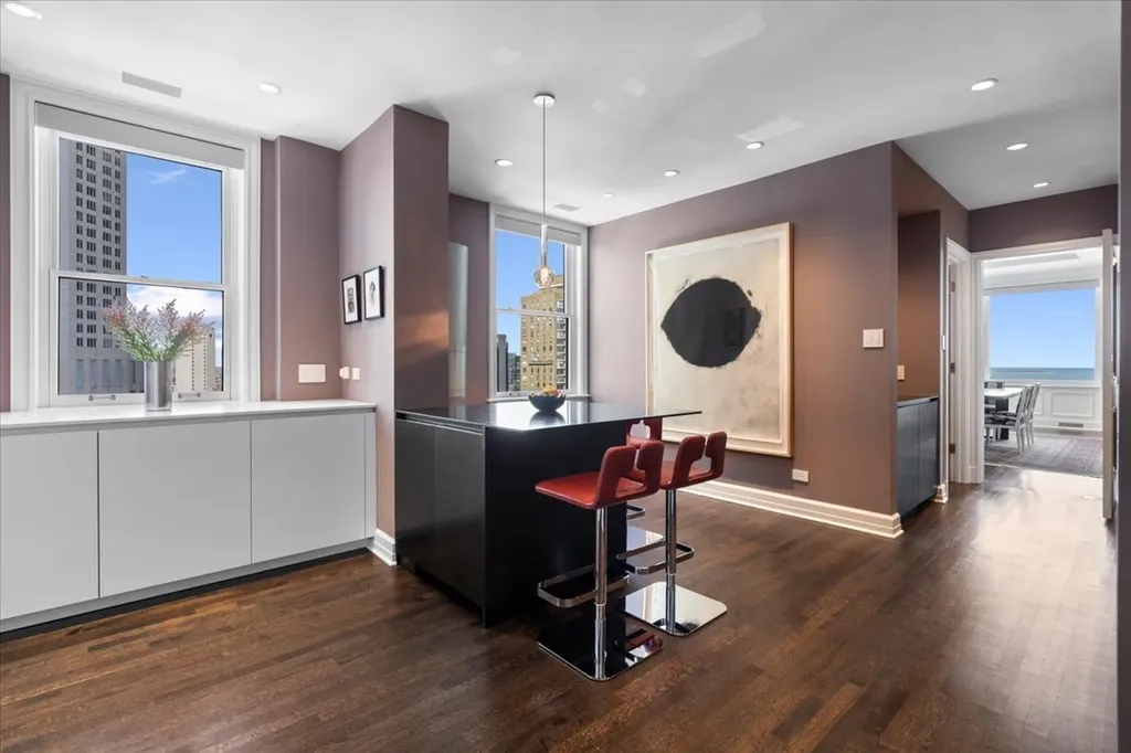 179 East Lake Shore Drive Chicago IL 60611
