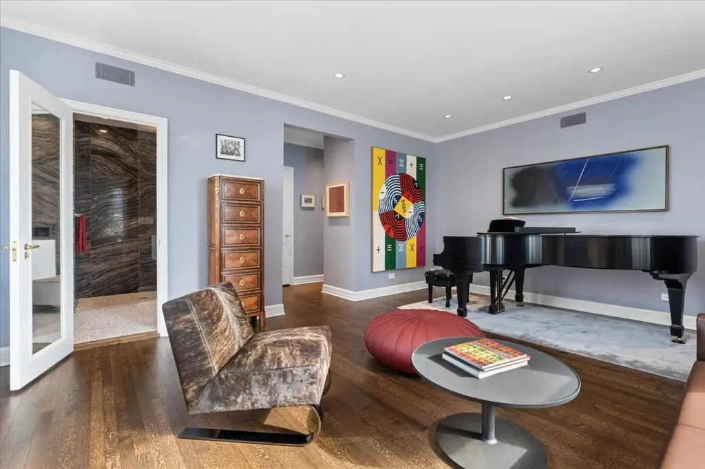 179 East Lake Shore Drive Chicago IL 60611