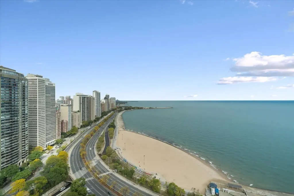 179 East Lake Shore Drive Chicago IL 60611