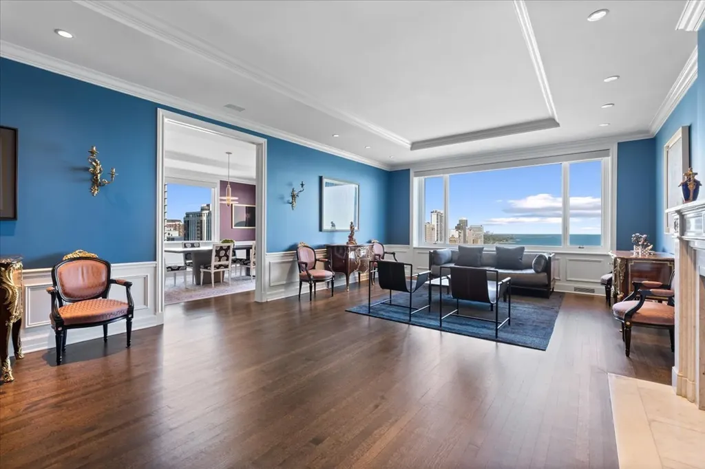 179 East Lake Shore Drive Chicago IL 60611