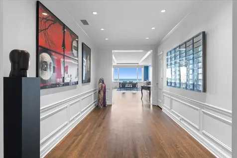 179 East Lake Shore Drive Chicago IL 60611