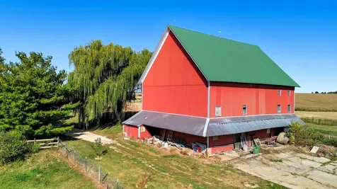 22524 Luther Road Sterling IL 61081