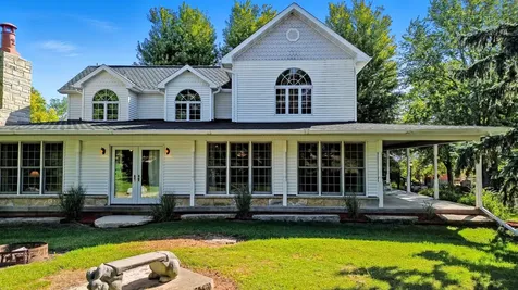 22524 Luther Road Sterling IL 61081