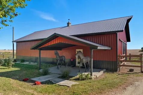 22524 Luther Road Sterling IL 61081