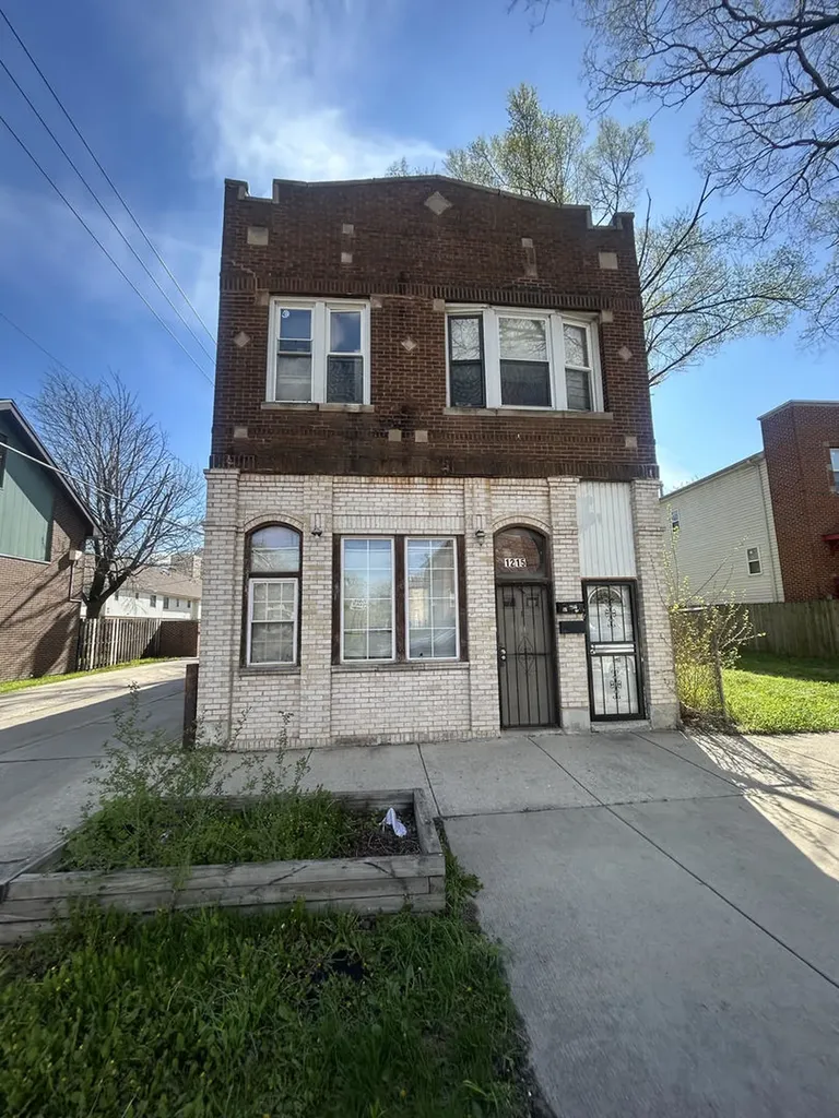1215 South Spaulding Avenue Chicago IL 60623