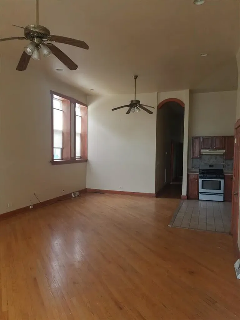 1215 South Spaulding Avenue Chicago IL 60623