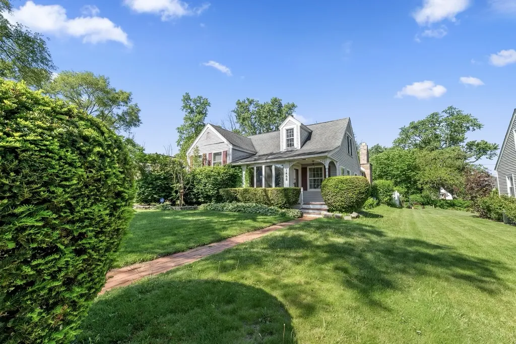 1468 Elizabeth Street Crete IL 60417