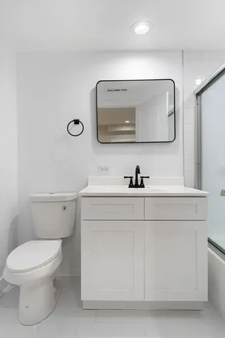 1624 North Bell Avenue Chicago IL 60647