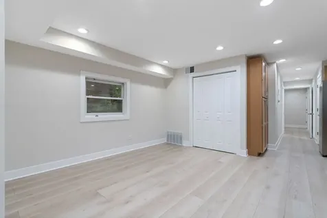 1624 North Bell Avenue Chicago IL 60647