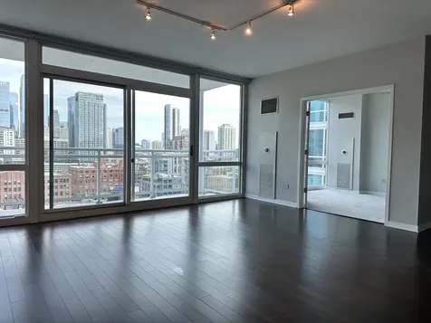 757 North Orleans Street Chicago IL 60654