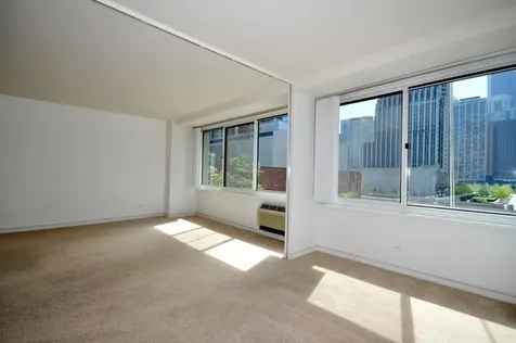 211 East Ohio Street Chicago IL 60611