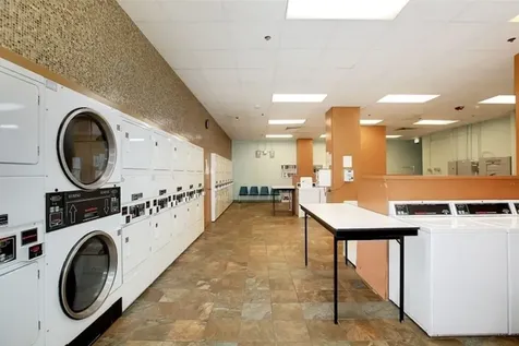 211 East Ohio Street Chicago IL 60611