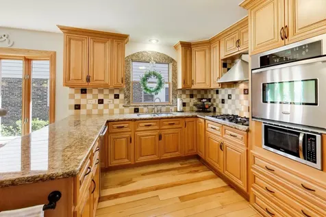 1222 South Patton Avenue Arlington Heights IL 60005