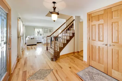 1222 South Patton Avenue Arlington Heights IL 60005