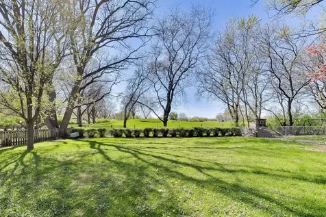 1222 South Patton Avenue Arlington Heights IL 60005