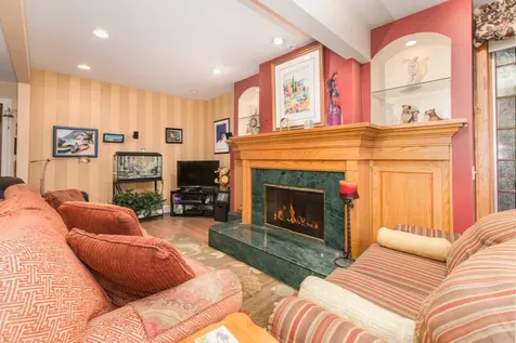 1605 South Fairview Avenue Park Ridge IL 60068