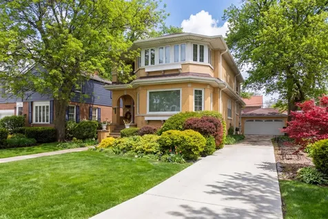 1605 South Fairview Avenue Park Ridge IL 60068