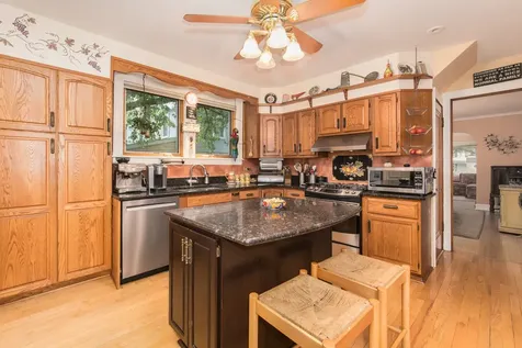 1605 South Fairview Avenue Park Ridge IL 60068