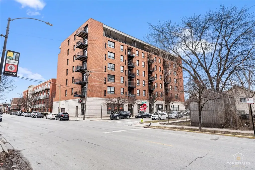 974 West 35th Place Chicago IL 60609