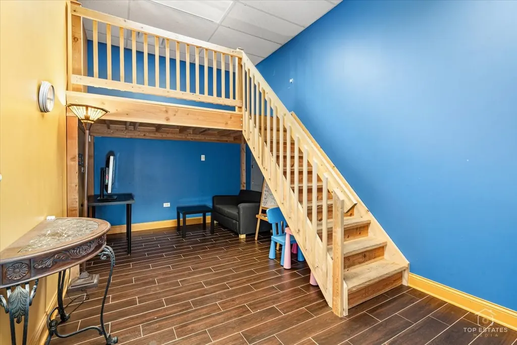 974 West 35th Place Chicago IL 60609