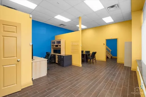 974 West 35th Place Chicago IL 60609