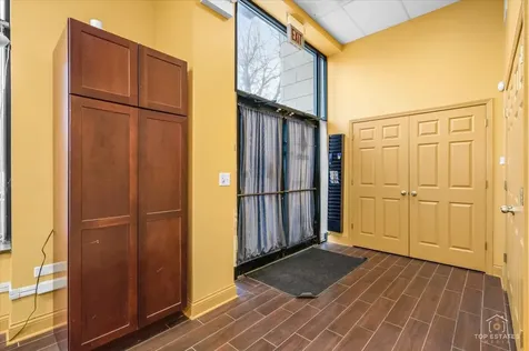 974 West 35th Place Chicago IL 60609