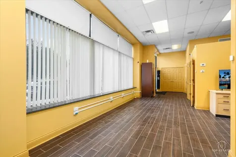 974 West 35th Place Chicago IL 60609