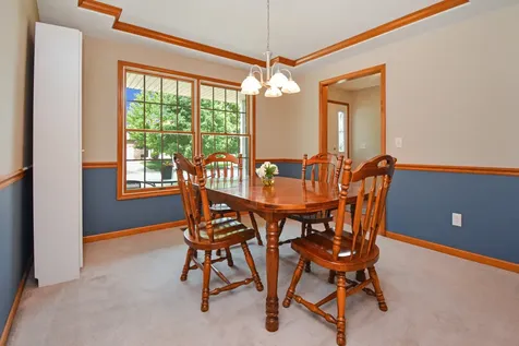 19 Bandecon Way Bloomington IL 61704