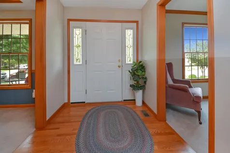 19 Bandecon Way Bloomington IL 61704