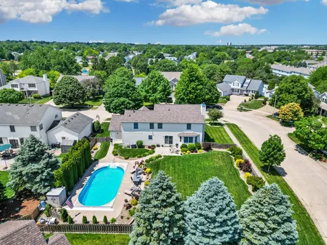 19 Bandecon Way Bloomington IL 61704