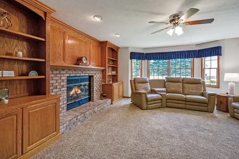 19 Bandecon Way Bloomington IL 61704