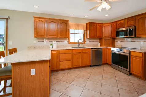 19 Bandecon Way Bloomington IL 61704