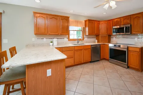 19 Bandecon Way Bloomington IL 61704