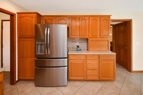 19 Bandecon Way Bloomington IL 61704