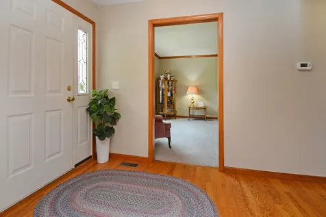 19 Bandecon Way Bloomington IL 61704