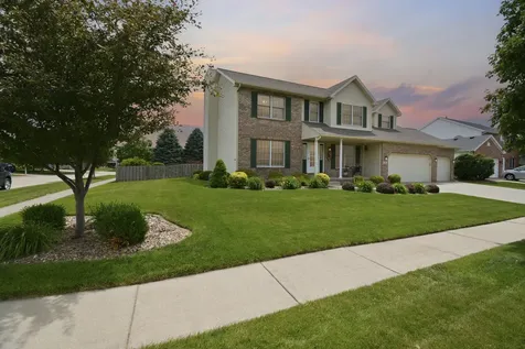 19 Bandecon Way Bloomington IL 61704