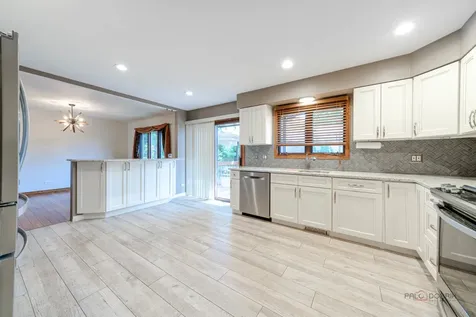 1104 Monroe Street Wauconda IL 60084