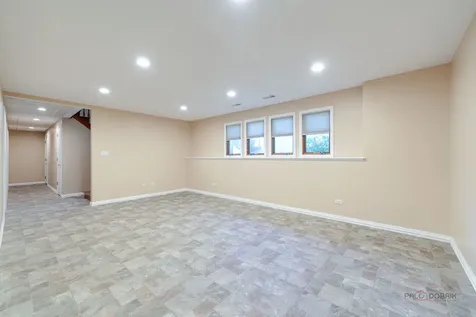 1104 Monroe Street Wauconda IL 60084