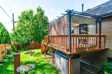 1104 Monroe Street Wauconda IL 60084