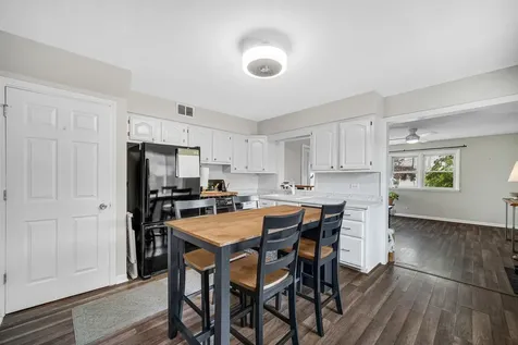 1111 Beach Avenue La Grange Park IL 60526