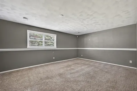 7334 Ashton Villa Rockford IL 61107