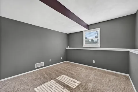 7334 Ashton Villa Rockford IL 61107