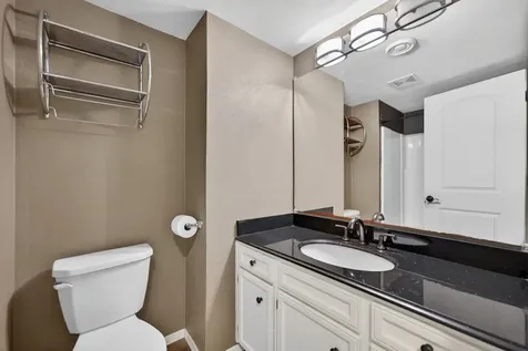 7334 Ashton Villa Rockford IL 61107