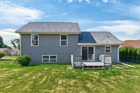 7334 Ashton Villa Rockford IL 61107