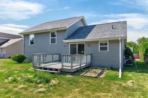 7334 Ashton Villa Rockford IL 61107