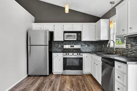 7334 Ashton Villa Rockford IL 61107