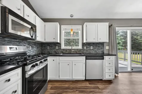 7334 Ashton Villa Rockford IL 61107