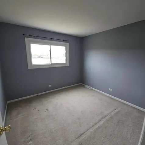 9268 Barberry Lane Des Plaines IL 60016