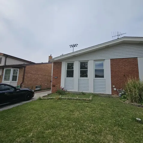 9268 Barberry Lane Des Plaines IL 60016