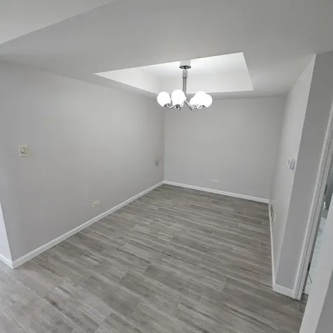 9268 Barberry Lane Des Plaines IL 60016